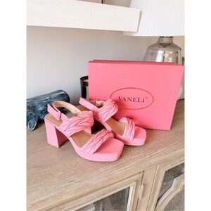 Vaneli Gabira‎ Platform Pumps in Pink Size 10